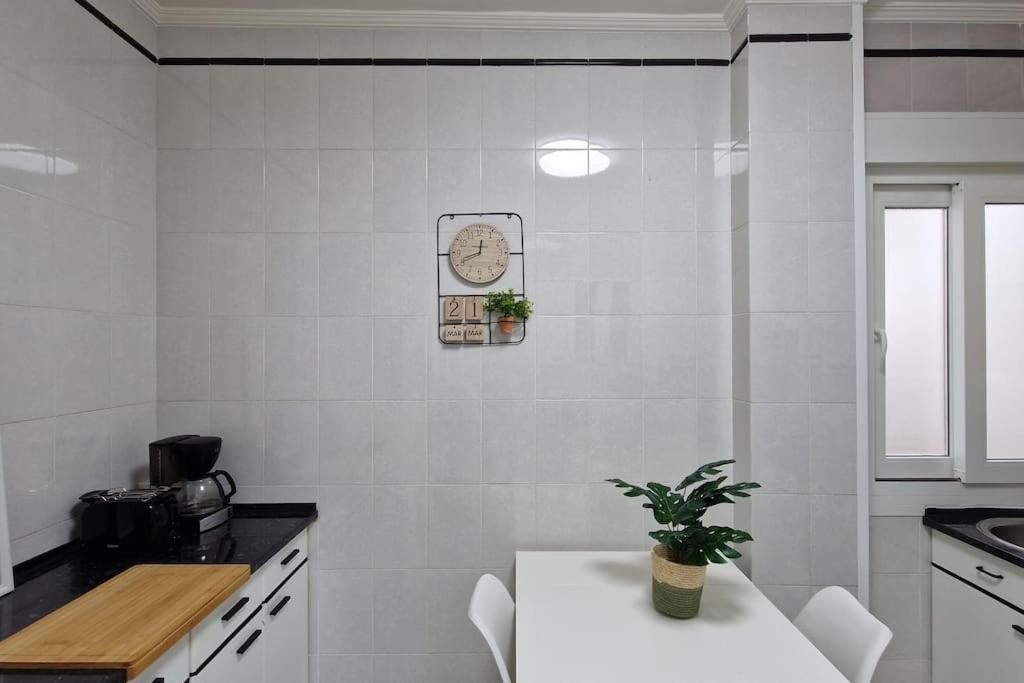 Cozy Apartment In The City Center By Aloha Bilbao Luaran gambar