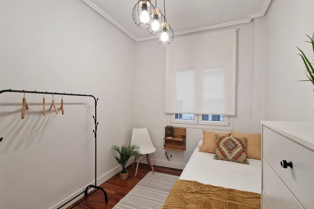 Cozy Apartment In The City Center By Aloha Bilbao Luaran gambar